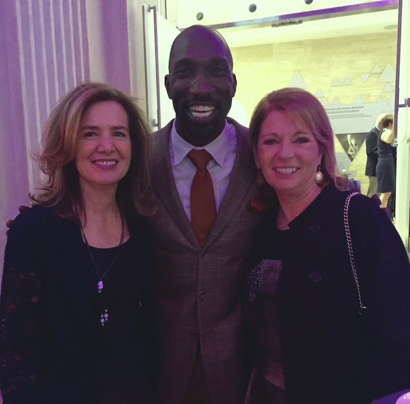 Former Eagles linebacker Ike Reese and yours truly (left) with Marybeth Christiansen of Malvern. 